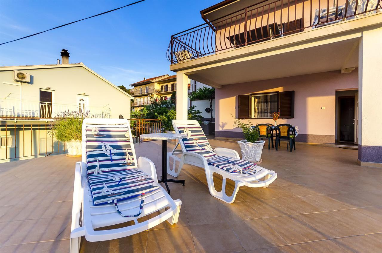 Apartment Marijana Трогир Экстерьер фото